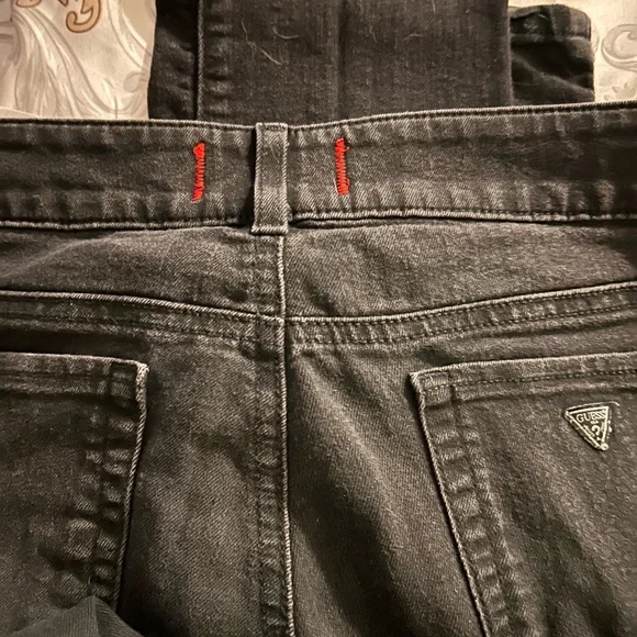 Guess Charcoal/Black Skinny Jeans- Sarah Fit, Ankle cuff. Great Used Condition - Picture 3 of 5